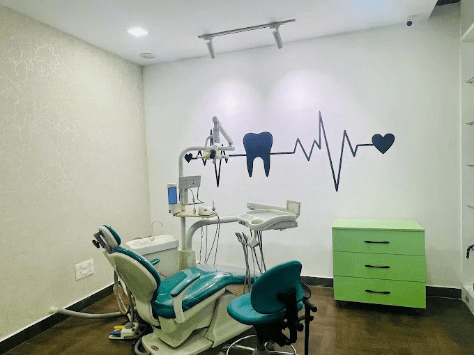 Comfortable patient waiting area at dental clinic in Salem
